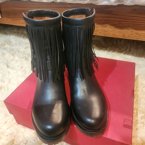 Valentino Garavani Black Ankle Boots with Fringe - Picture 4 of 5